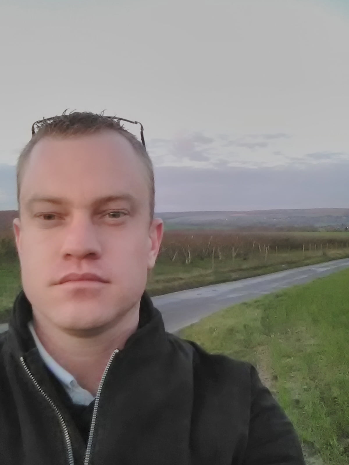 Cherche soumise dans les Hautes de France