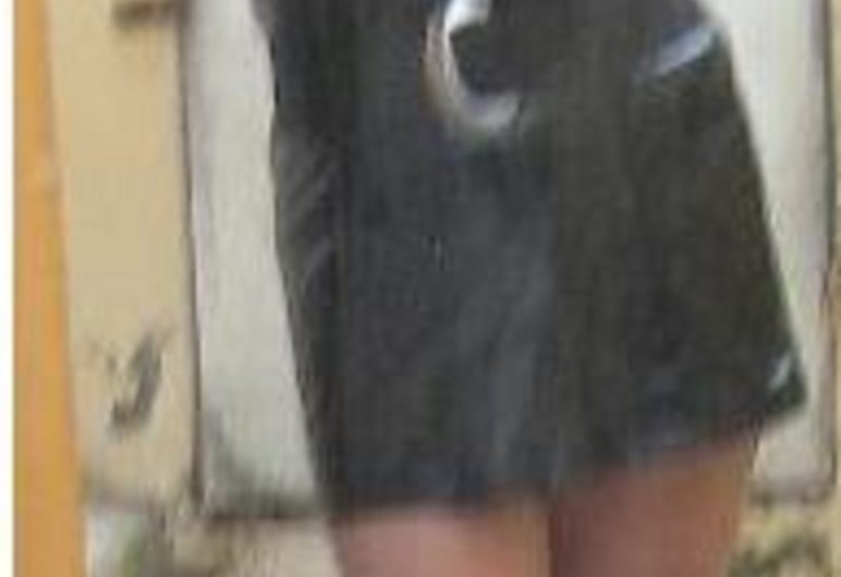 Travesti cherche maître ou maitresse
