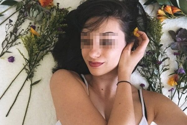 Salope belle gosse pour black domi en plan cul discret – Auch